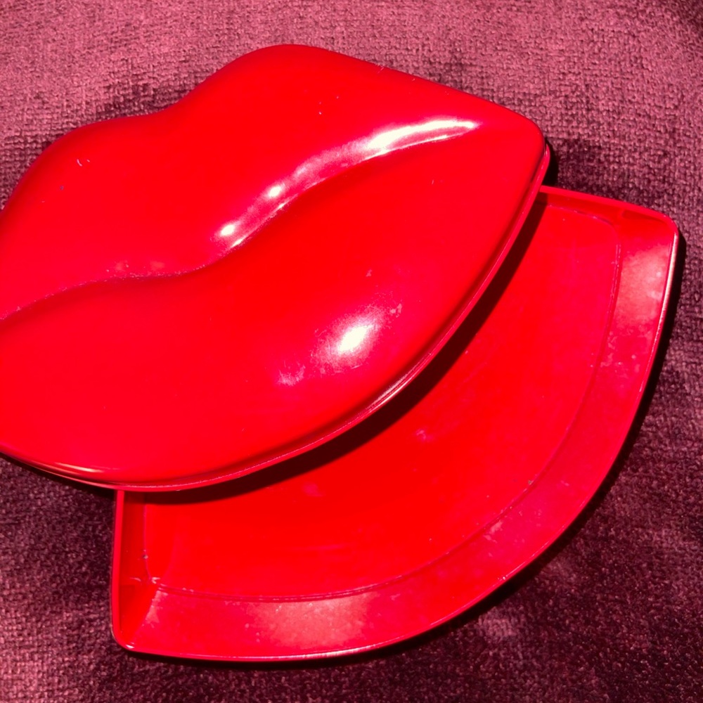 Victoria Secret Red Lip Container